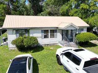 121 Colonial St SE, Live Oak, FL 32064