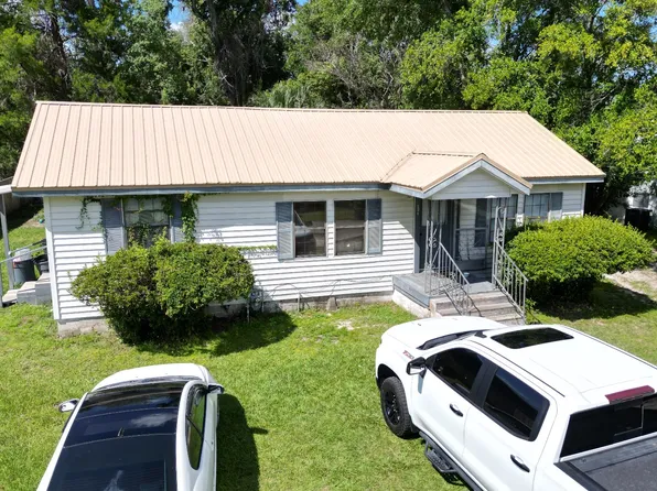 121 Colonial St SE, Live Oak, FL 32064