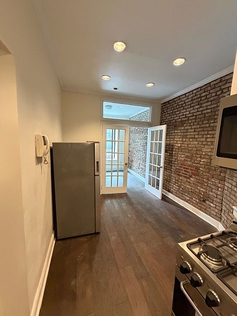 2nd image of 73 E 3rd St APT Aa