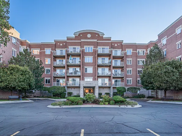 6559 W George St Unit 506, Chicago, IL 60634