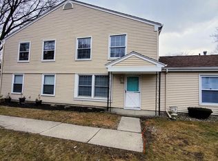 1402 Hobnail Ct, Davison, MI 48423