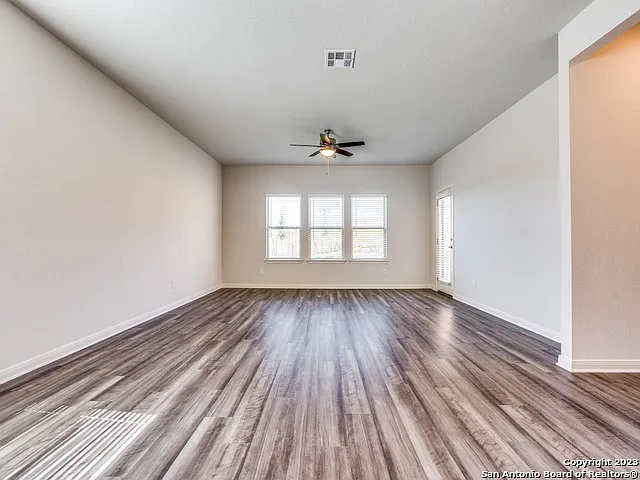 25853 Posey Dr — Photo 5