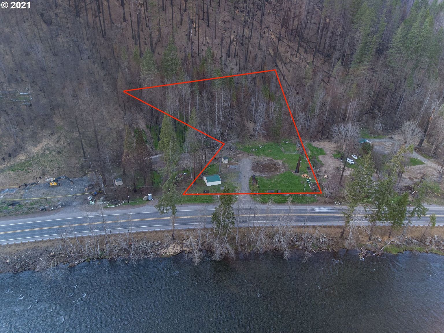 52647 Mckenzie Hwy Blue River Or 97413 Mls 21417553 Zillow