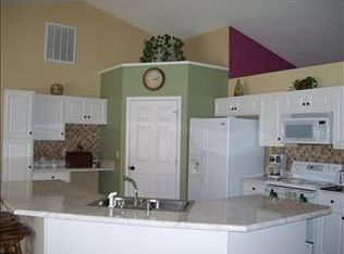 204 Bitternut Ln, Taylors, SC 29687