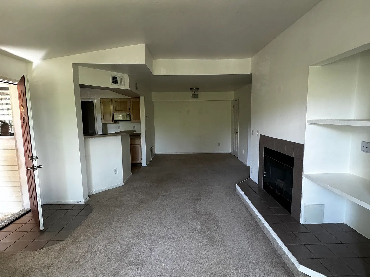 740 Copper Ln — Photo 4
