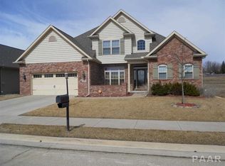 3809 W Anchor Dr, Peoria, IL 61615