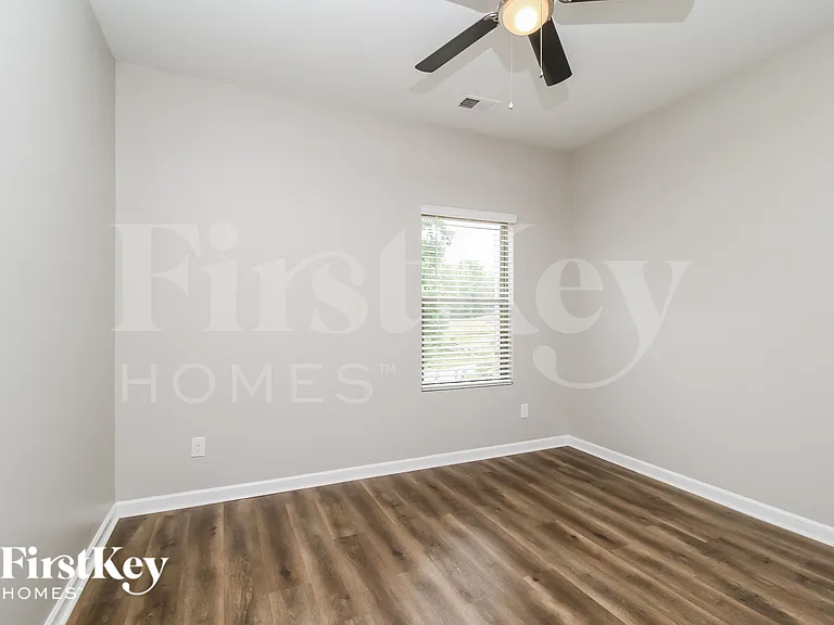 2057 Massey Ln — Photo 16