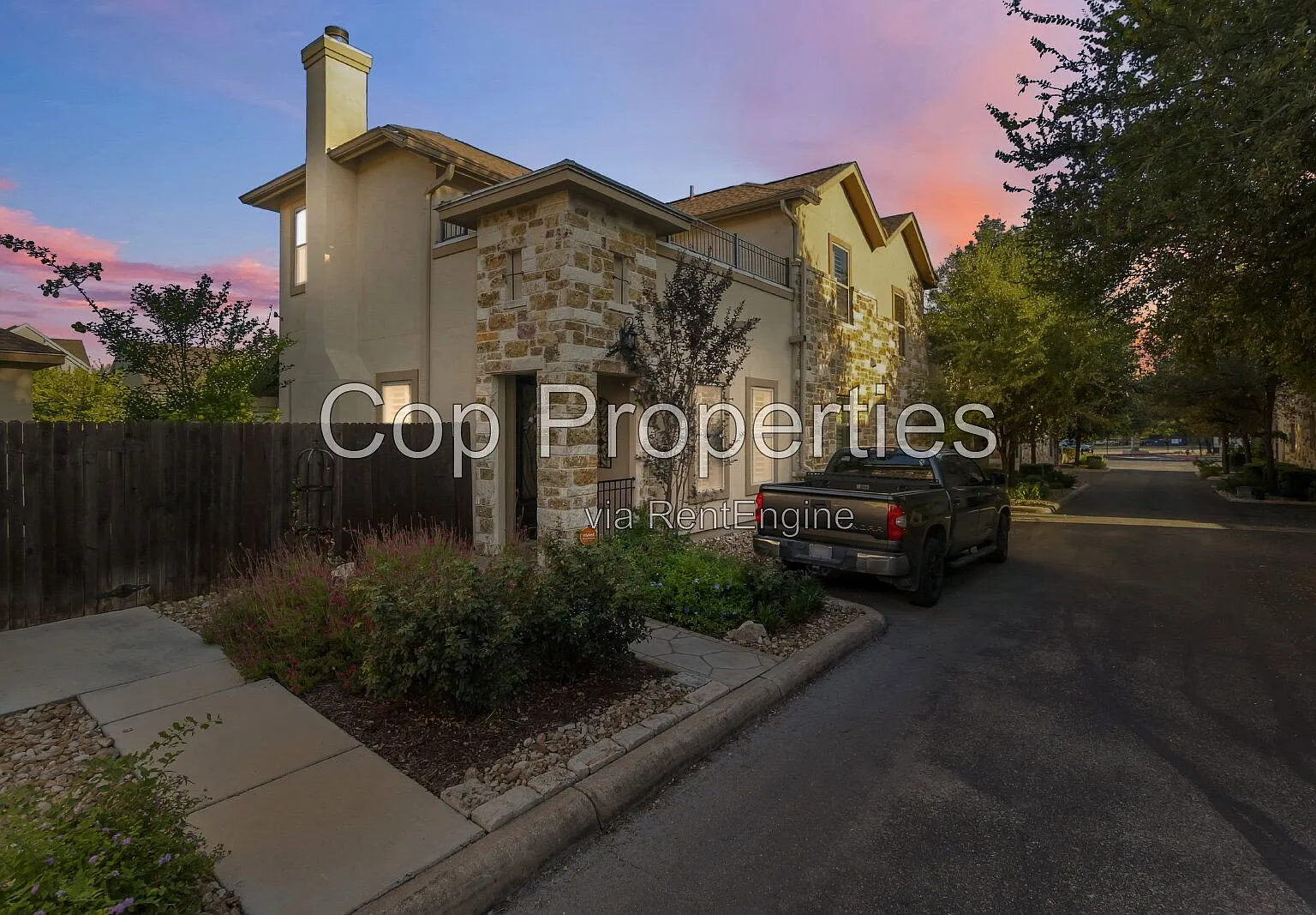 3 bed, 2.5 bath, $2,700 — Photo 1
