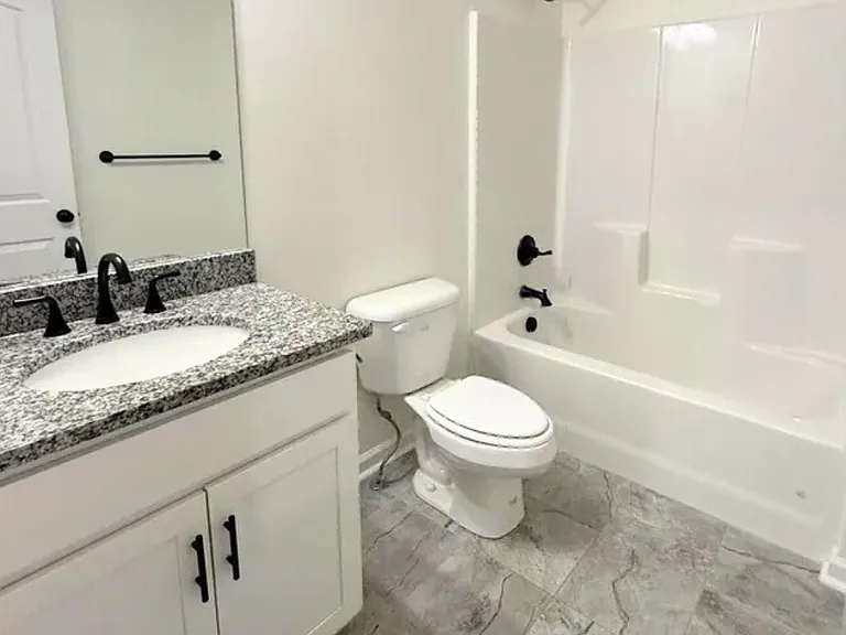 307 W Blair Ave — Photo 5