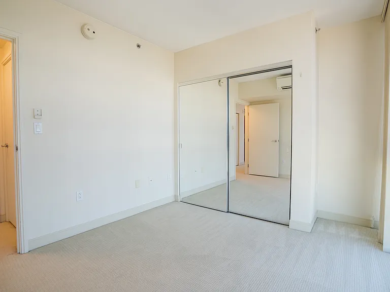 909 Kapiolani Blvd #2702 — Photo 11