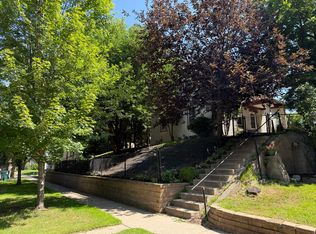412 Wheeler St N, Saint Paul, MN 55104