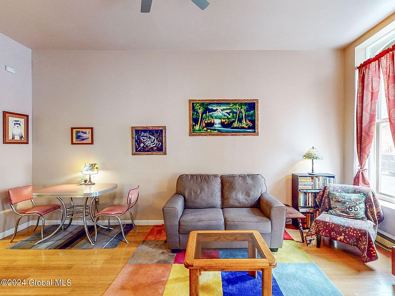 5th image of 148 Lancaster Street