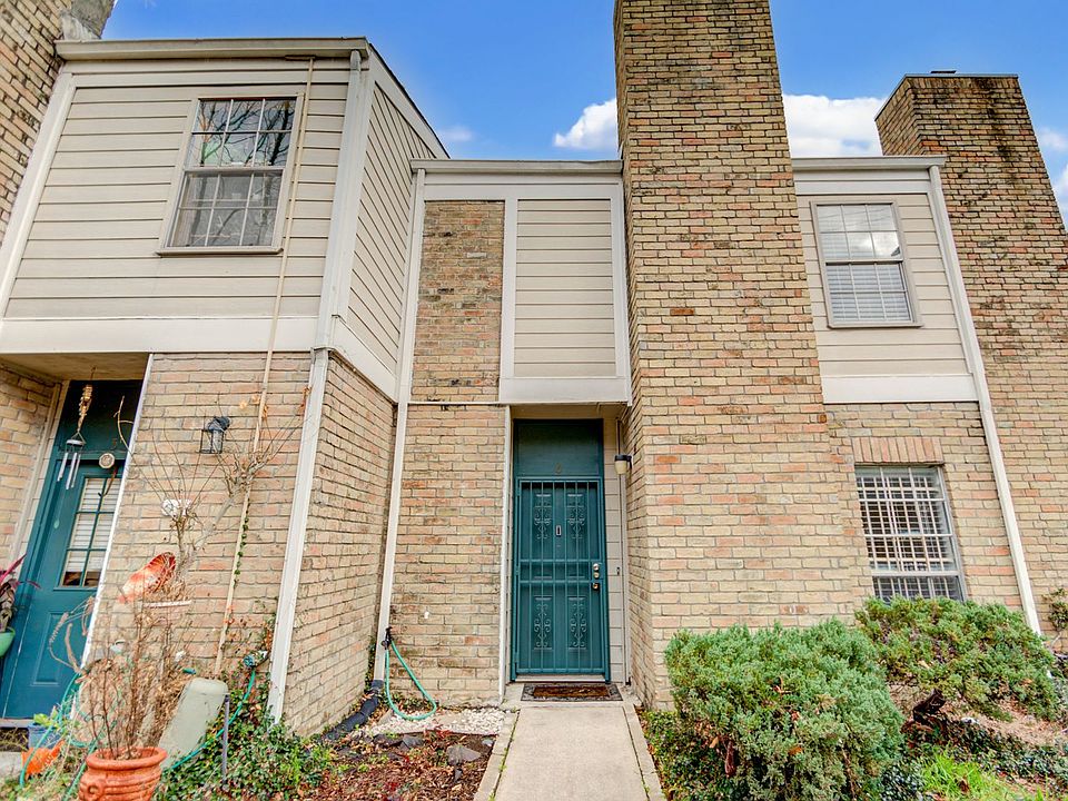 1st image of 11710 Southlake Dr Unit 6