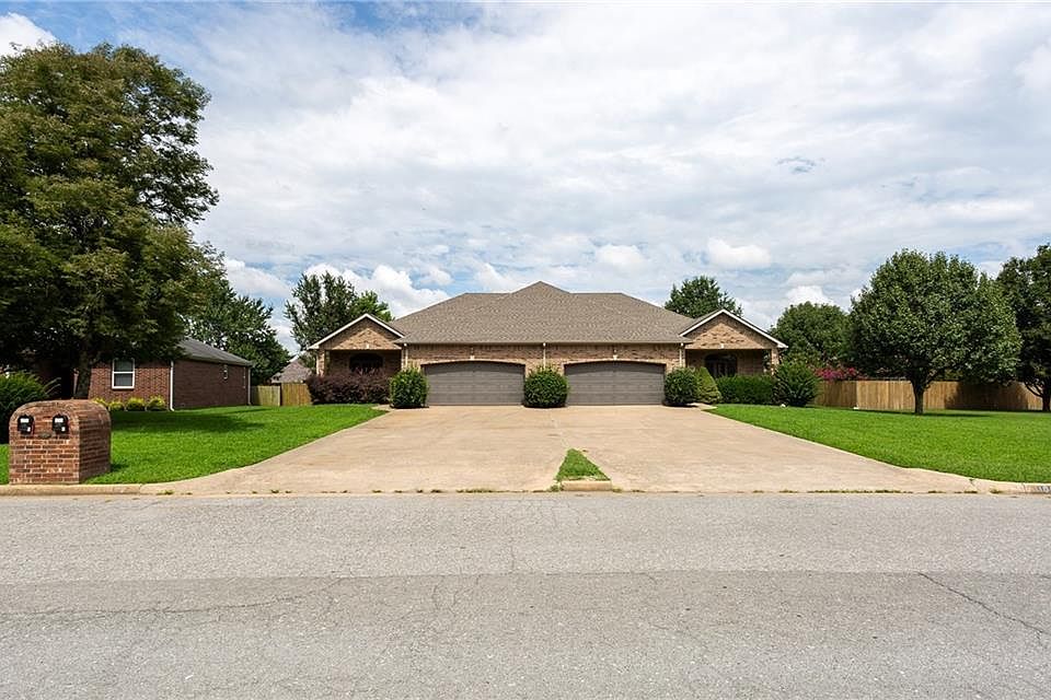 1st image of 100 Ravenwood Blvd
