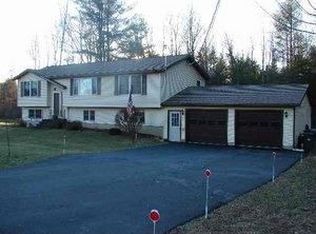 26 Nichols Rd, Gansevoort, NY 12831