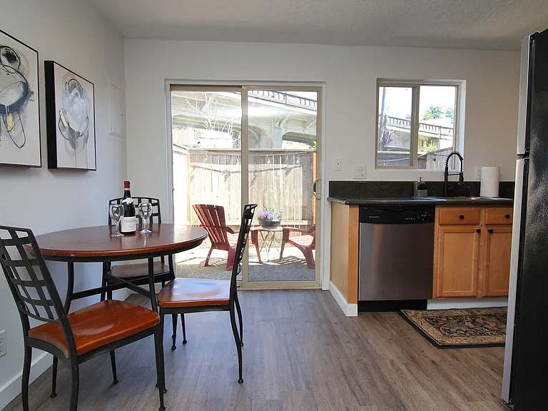 3634 SW Multnomah Blvd — Photo 6