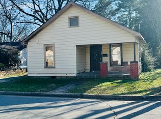 724 W 45th St, North Little Rock, AR 72118