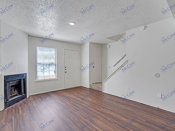4th image of 210 Rolston Rd APT 1