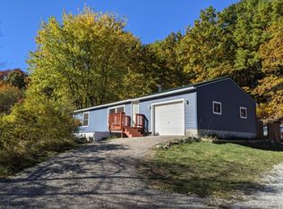738 S French Rd, Lake Leelanau, MI 49653