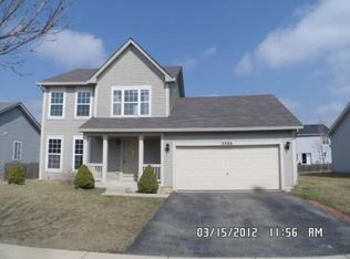 2066 Winchester Trl, Romeoville, IL 60446