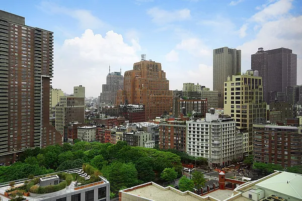 Sold by Corcoran | media 2