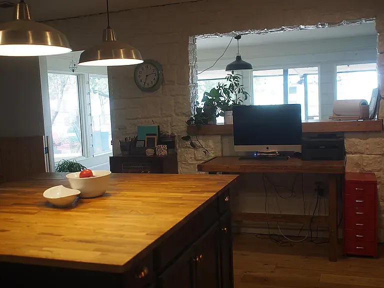 3 bed, 1.5 bath, 1500 sqft, $2,500 — Photo 4