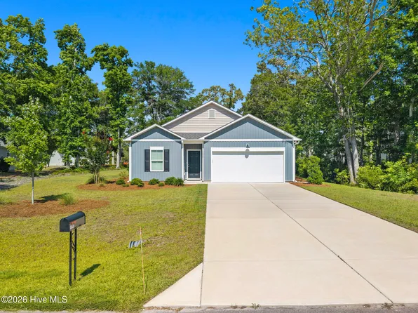 1636 Star Cross Drive SW, Shallotte, NC 28470