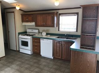 253 Fox Chase Blvd, Grand Blanc, MI 48439
