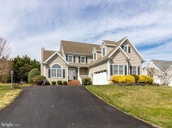 10 Wellington Pl