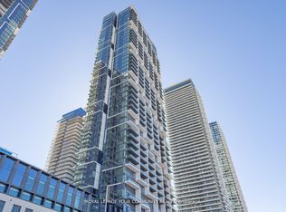 1000 Portage Pkwy #PENTHOUSE 12, Vaughan, ON L4K 0L1