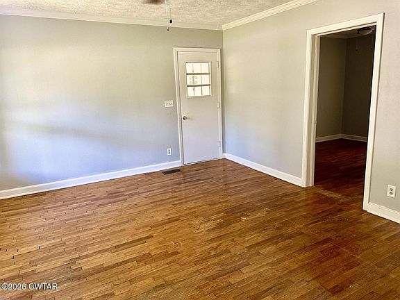 4th image of 71 Fruitland Rd