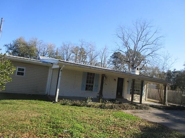 1st image of 25806 Poirrier Ln