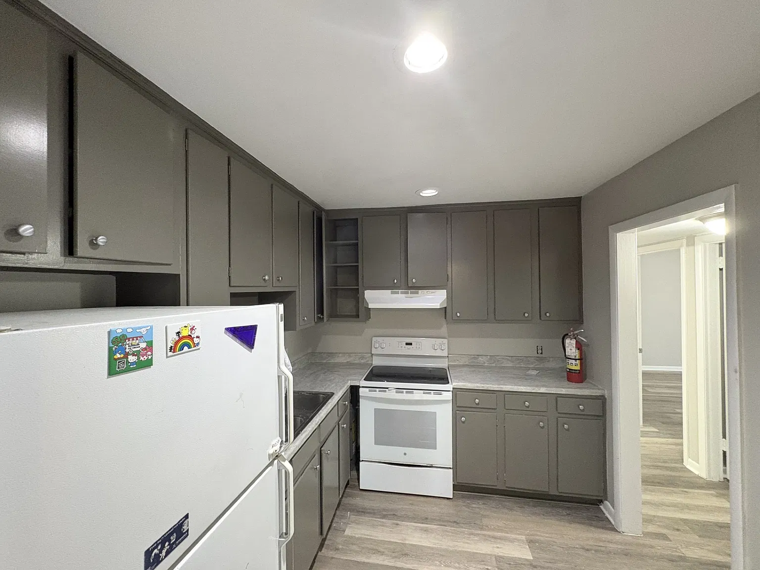 2 bed, 1.0 bath, 950 sqft, $1,195 — Photo 4