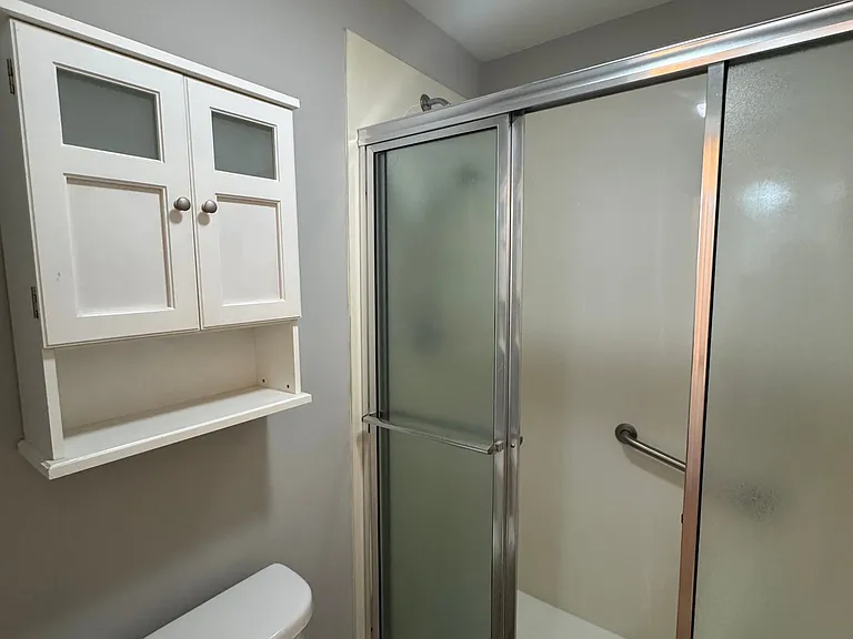 514 Brookside Ct — Photo 21