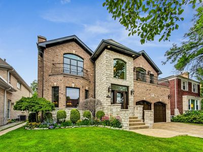 6218 N Lenox Ave, Chicago, IL, 60646