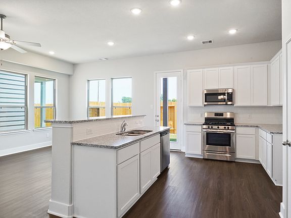 5th image of 4006 Cusco Ln