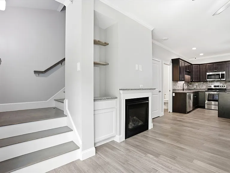 34 Callaway Dr #4 — Photo 22