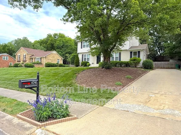 6741 Windyrush Rd, Charlotte, NC 28226