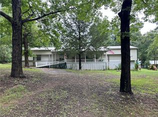 180 Foxcroft Rd, Many, LA 71449