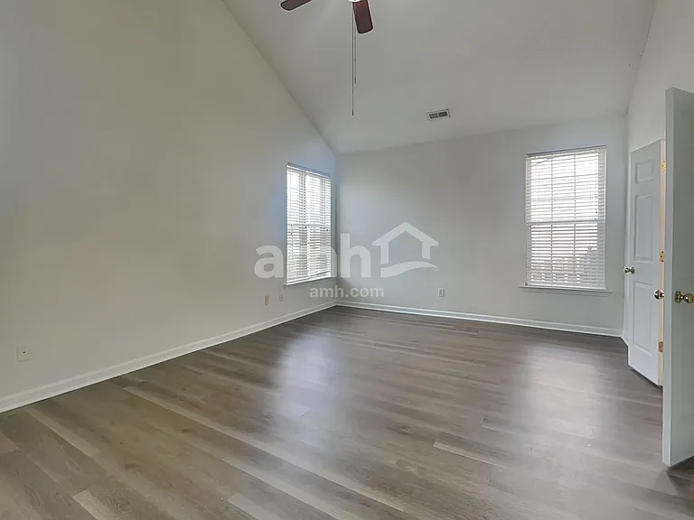 28 Smokehouse Dr — Photo 9