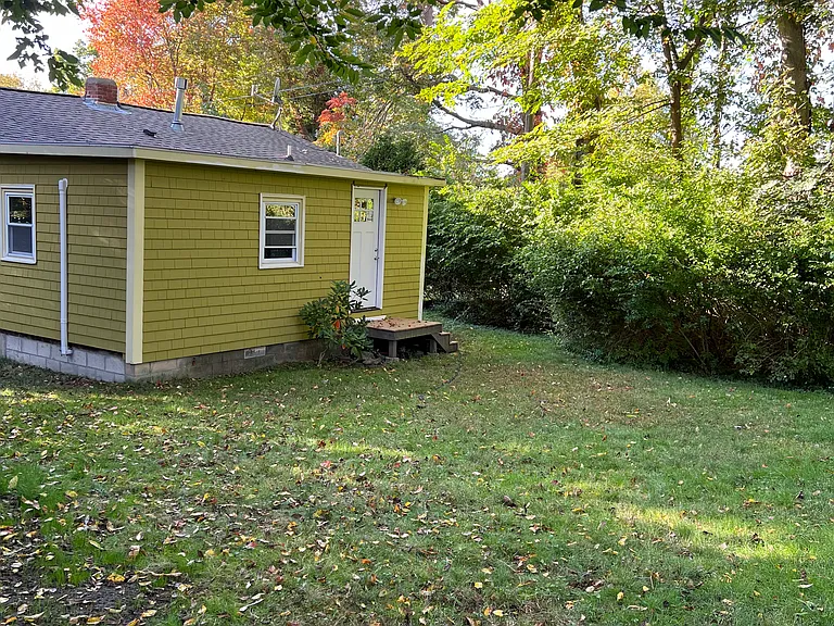 2 Wales Dr — Photo 19