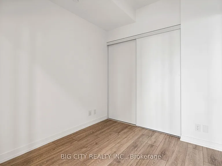 2020 Bathurst St #1202 — Photo 20