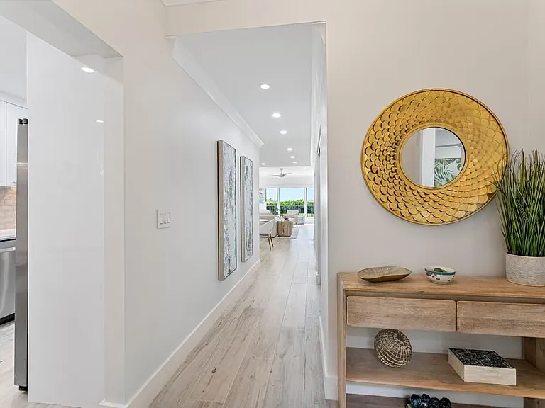2051 NE Ocean Blvd #C13 — Photo 38
