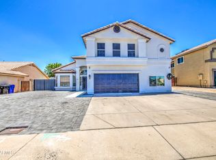 1853 N Rowen Cir, Mesa, AZ 85207