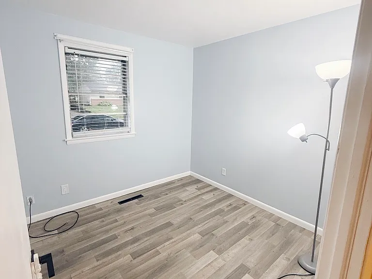 1688 Clyde Pl — Photo 16
