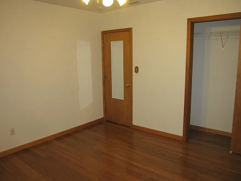 7462 N Vernon St — Photo 12