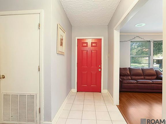 4th image of 9170 Redbud St