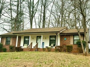 5687 Bull Run Rd, Winston Salem, NC 27106