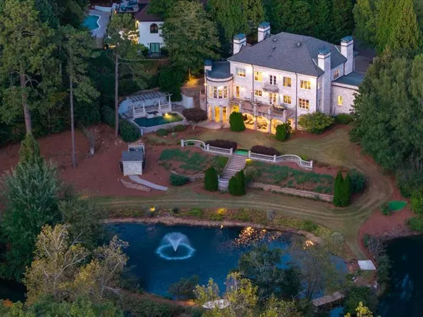 745 Brookwoods Trce, Sandy Springs, GA 30342