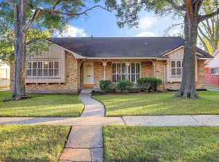 5627 Wigton Dr, Houston, TX 77096